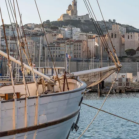 Radisson Blu Vieux Port Hotel 4*